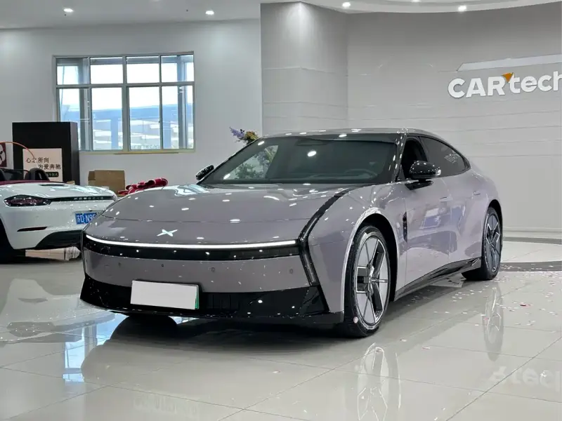 XPeng P7