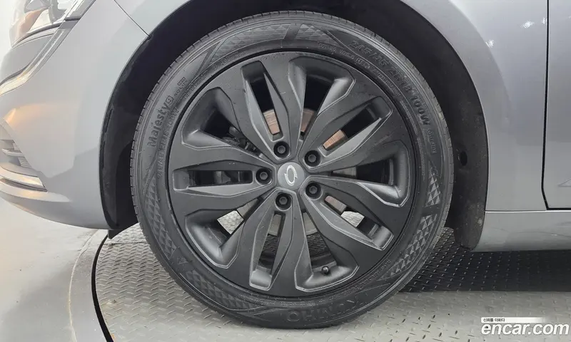 Renault-KoreaSamsung Talisman (SM6)