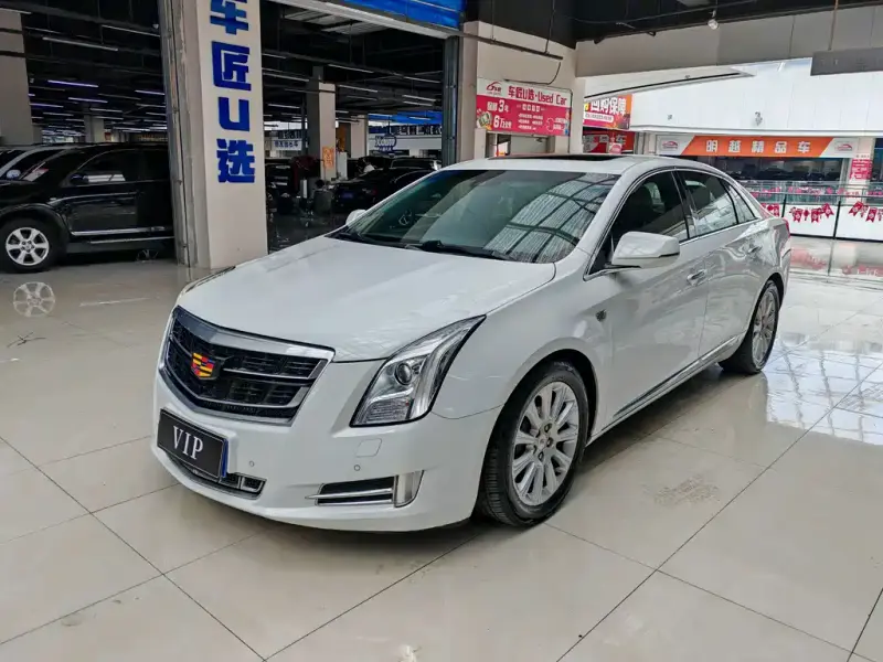 Cadillac XTS