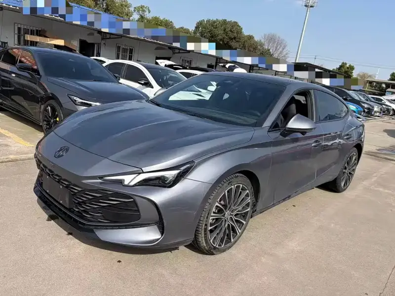 MG MG7
