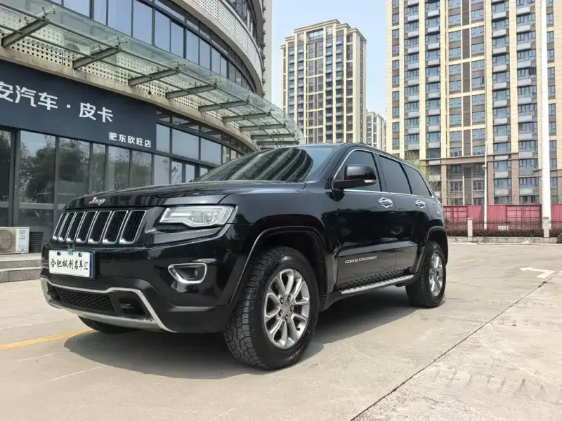 Jeep Grand Cherokee (Import)