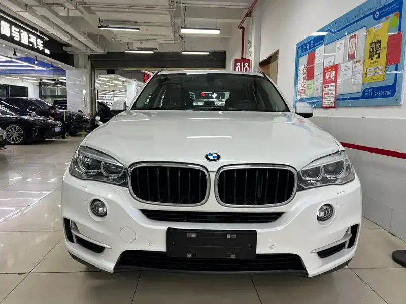 BMW X5 (Import)