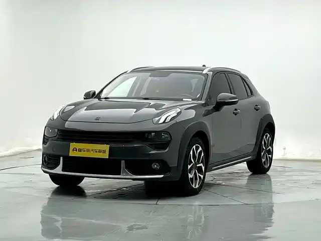 Lynk & Co 02