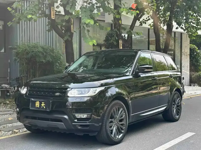Land Rover Sport
