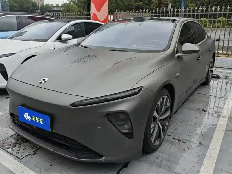 NIO ET7