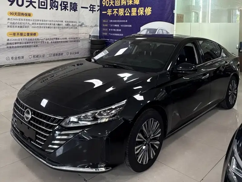 Nissan Teana