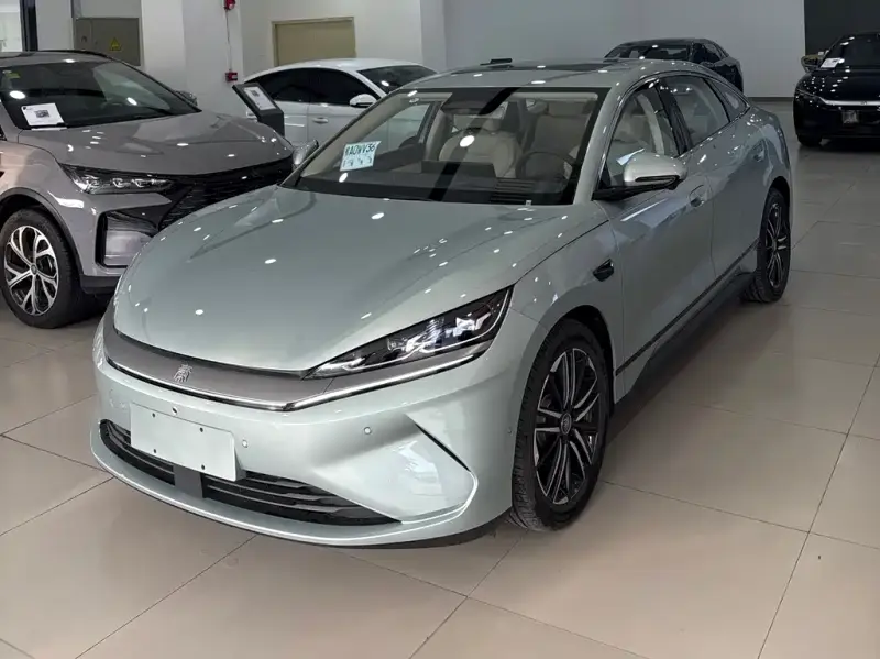 BYD Qin L