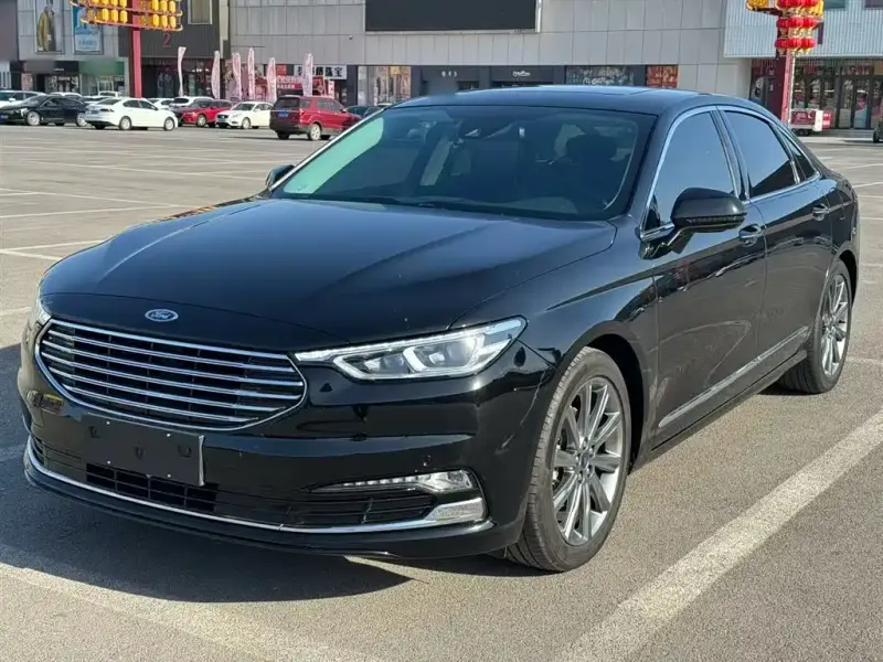 Ford Taurus