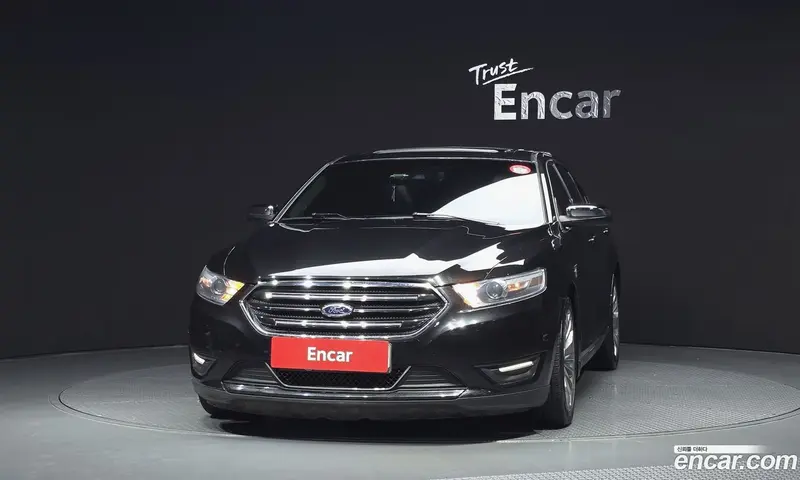 Ford Taurus