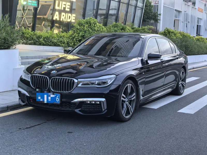 BMW 7-Series