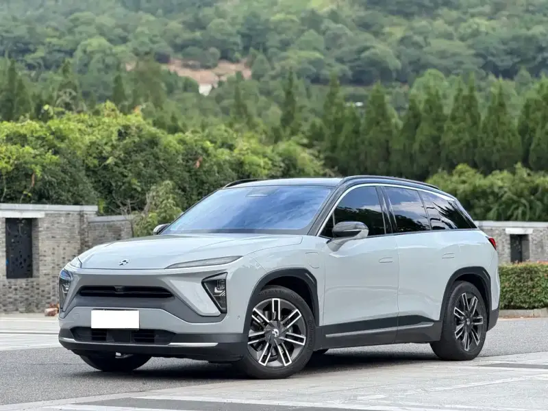 NIO ES6