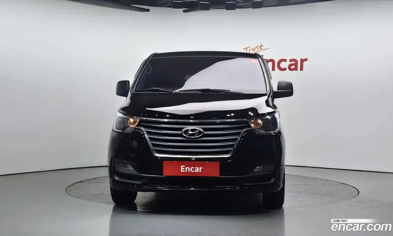 Hyundai H-1 (Starex)