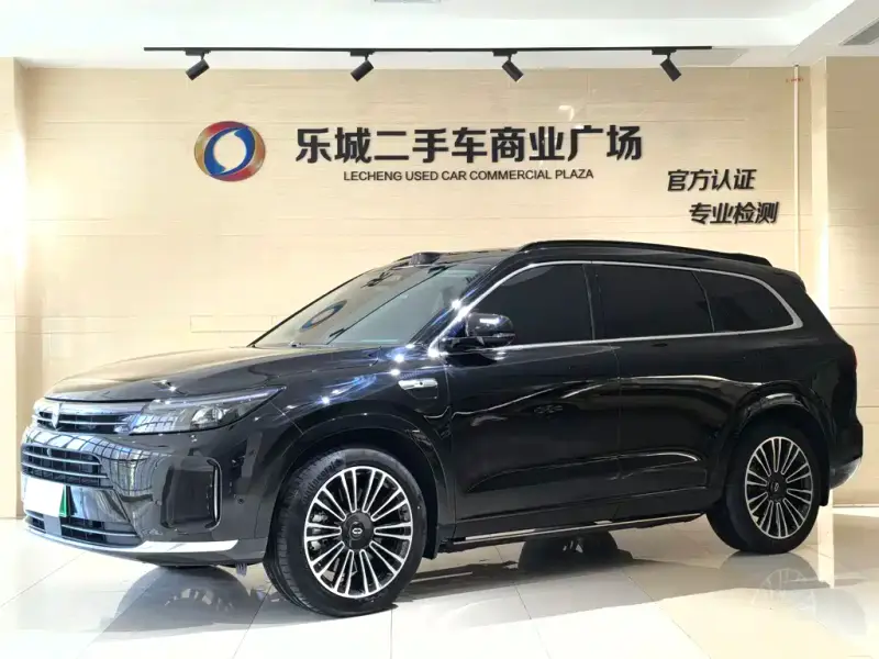 AITO M7
