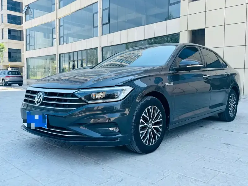 Volkswagen Sagitar