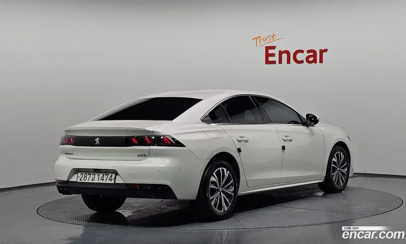 Peugeot 508