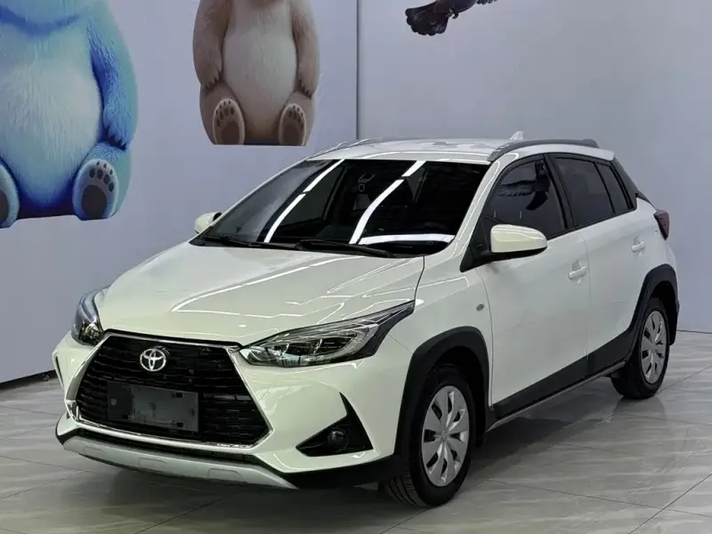 Toyota Yaris L