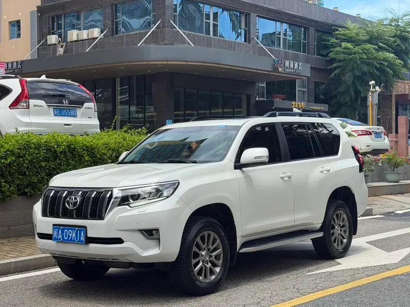 Toyota Prado