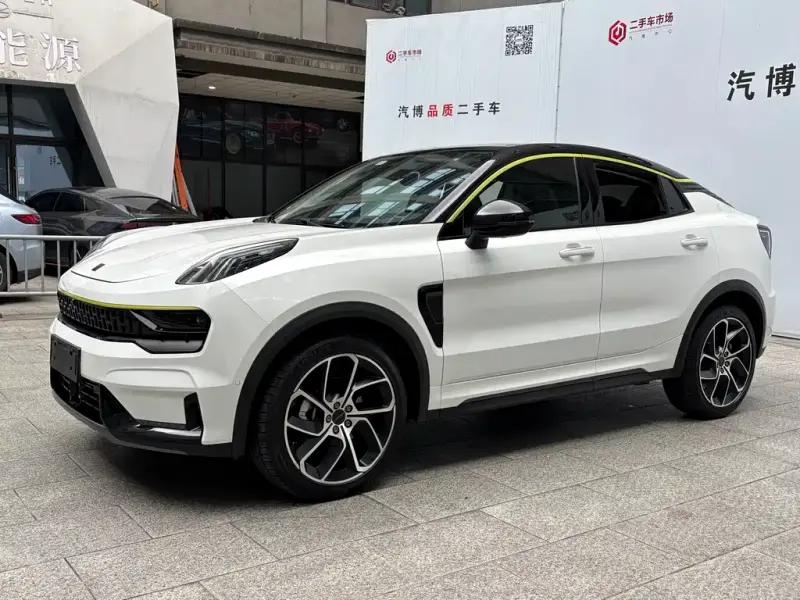 Lynk & Co 05