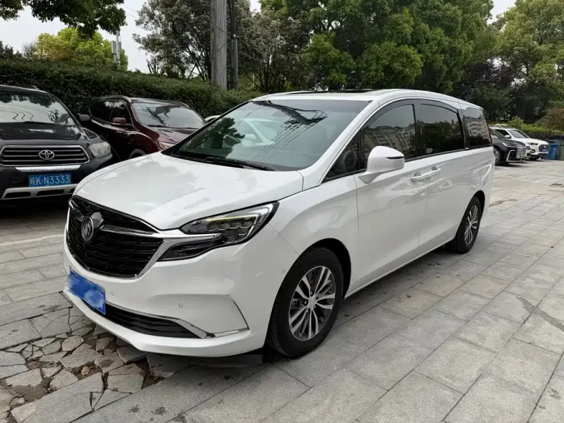 Buick GL8