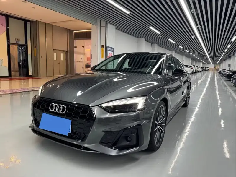 Audi A5 (Import)