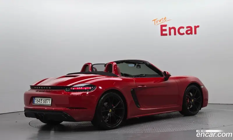 Porsche 718