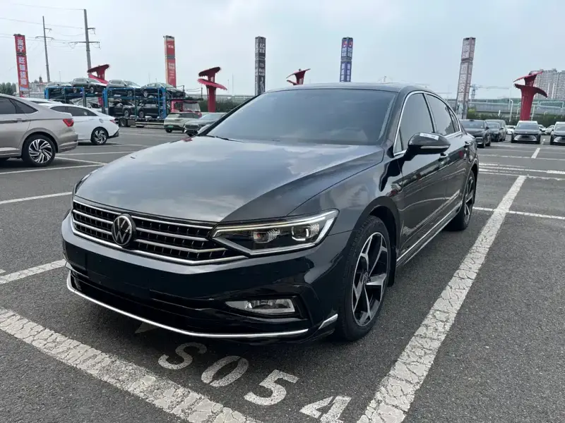 Volkswagen Magotan