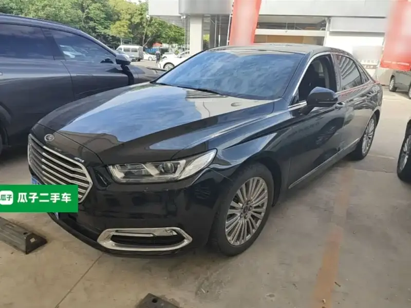 Ford Taurus