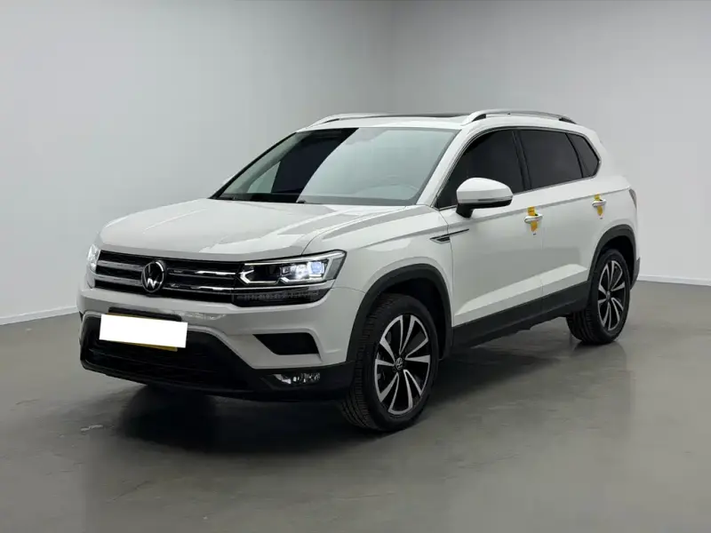 Volkswagen Tharu
