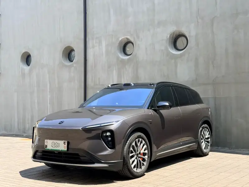 NIO ES6
