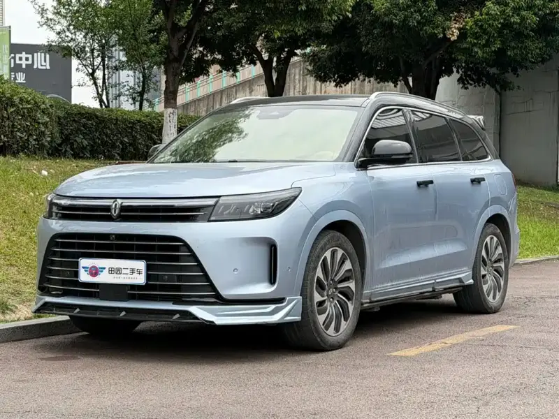 AITO M7