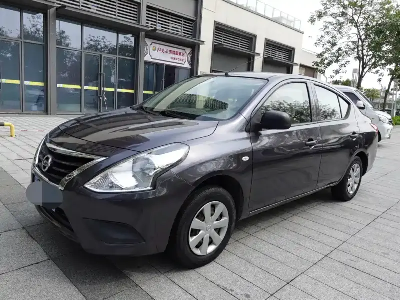 Nissan Sunny