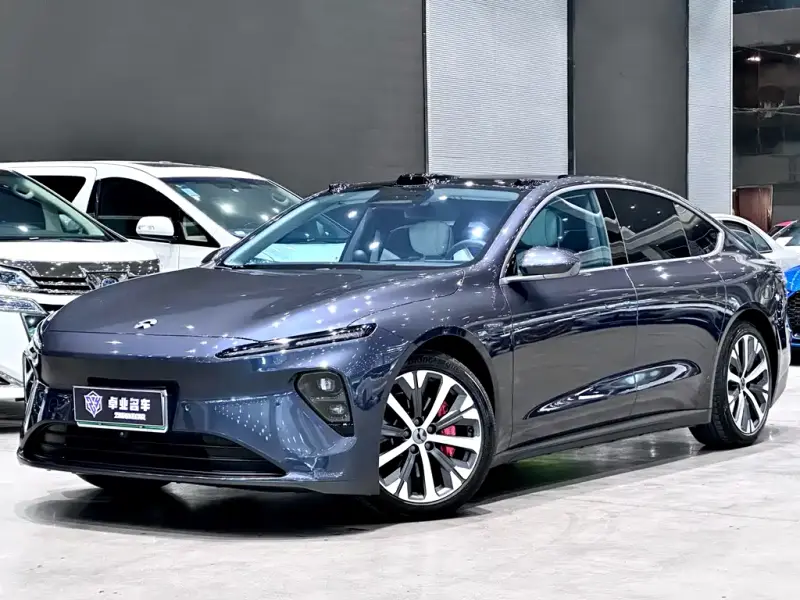 NIO ET7