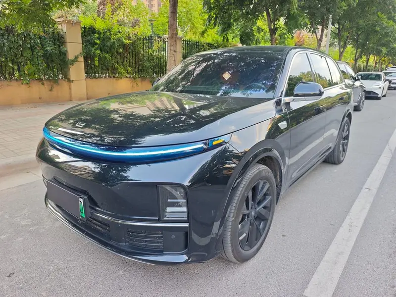 Li Auto L7