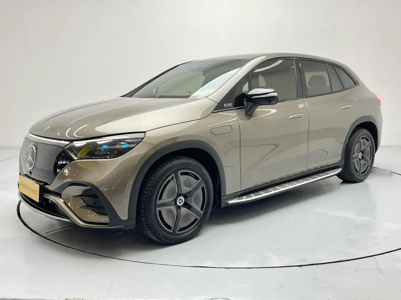 Mercedes-Benz EQE SUV