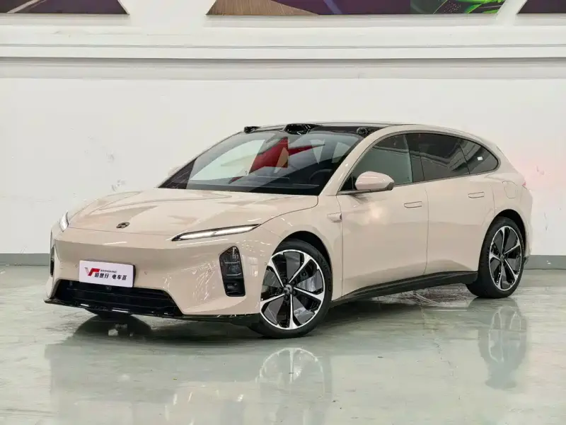 NIO ET5T