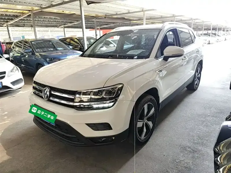 Volkswagen Tharu