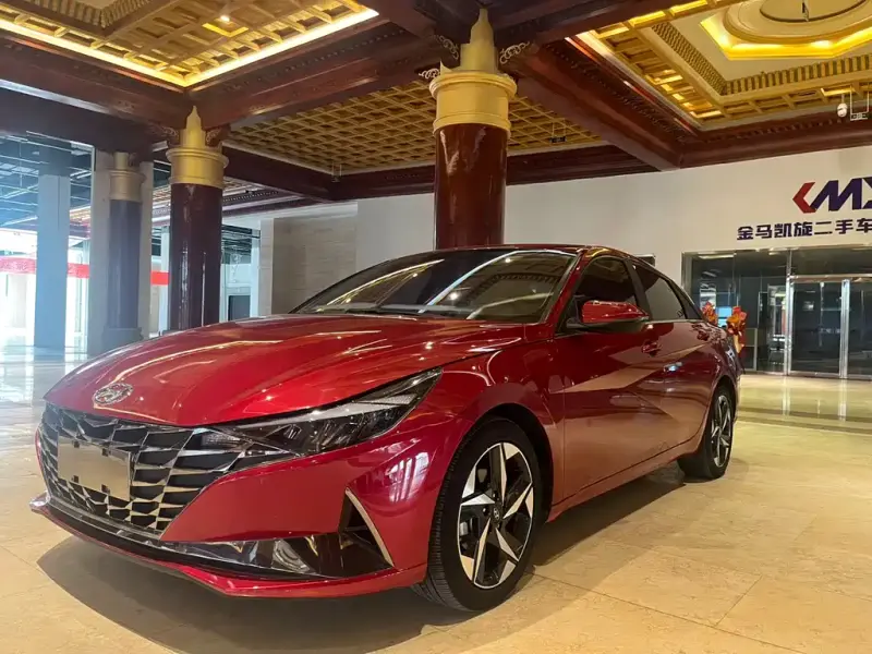 Hyundai Elantra