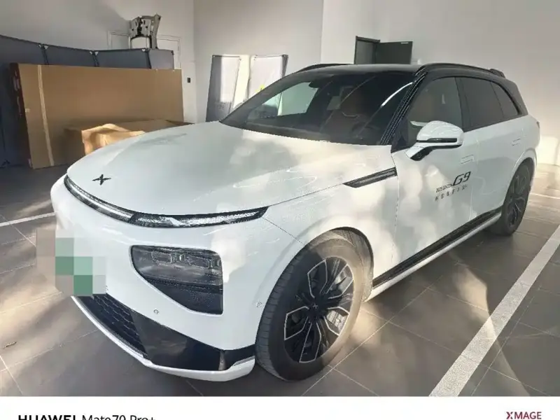 XPeng G9