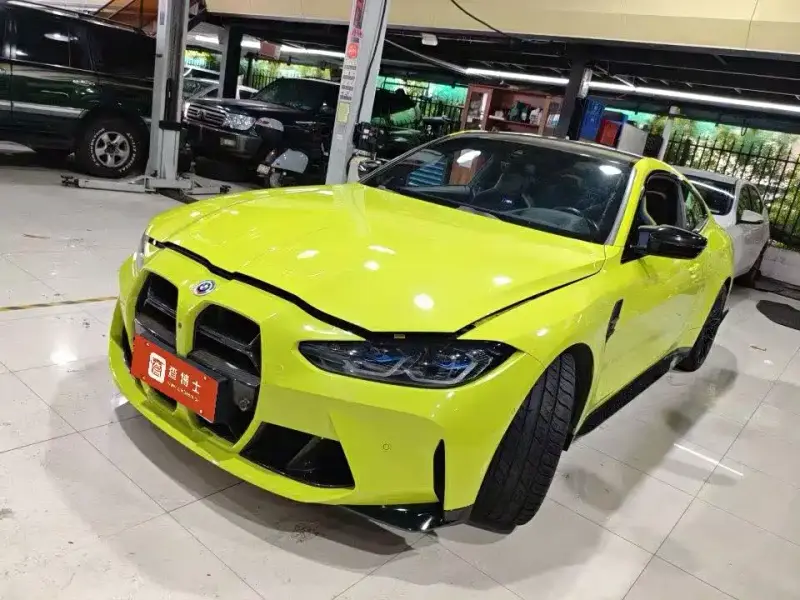 BMW M4