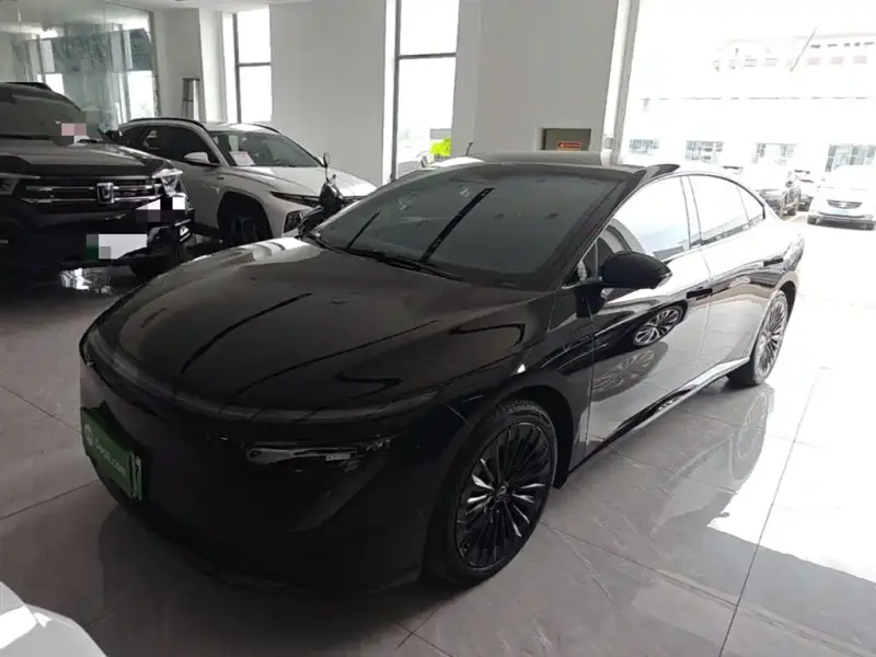 Nissan N7