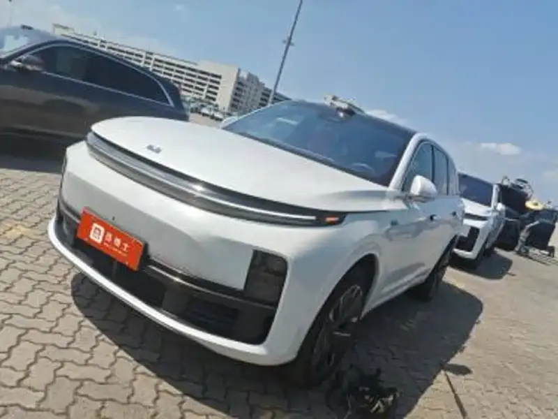 Li Auto L7