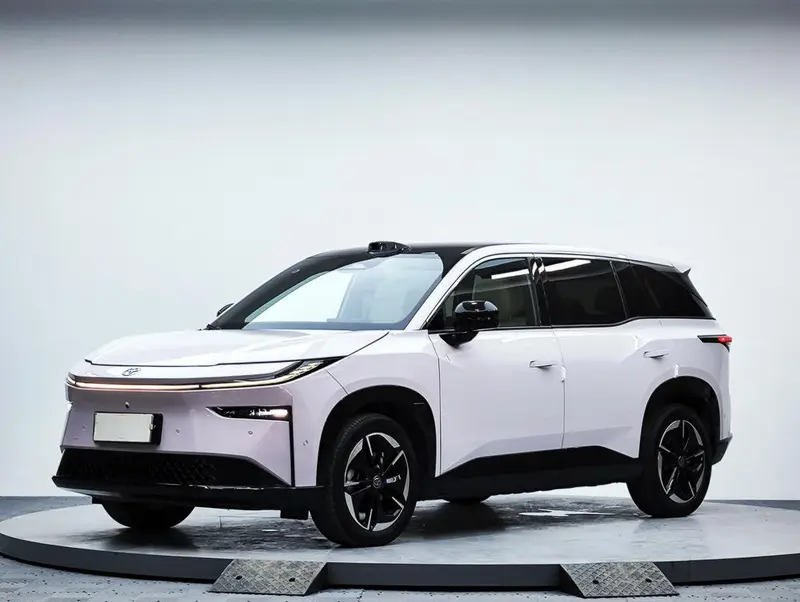 Toyota Bozhi 3X