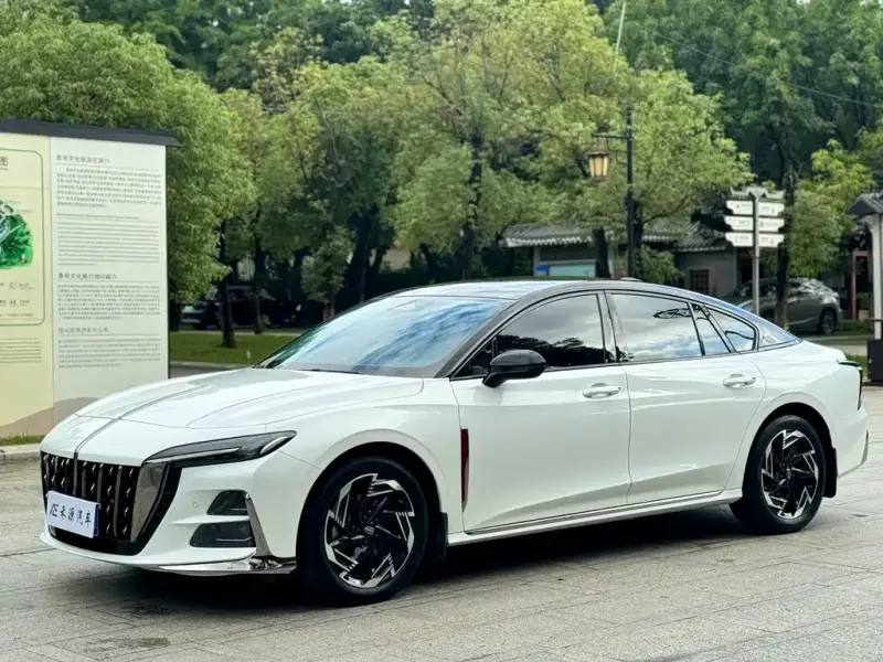 Hongqi H6