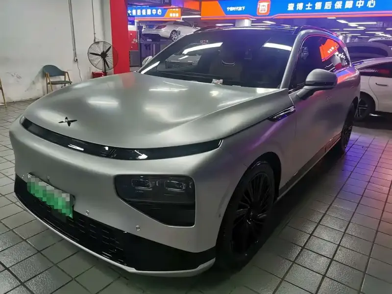 XPeng G9