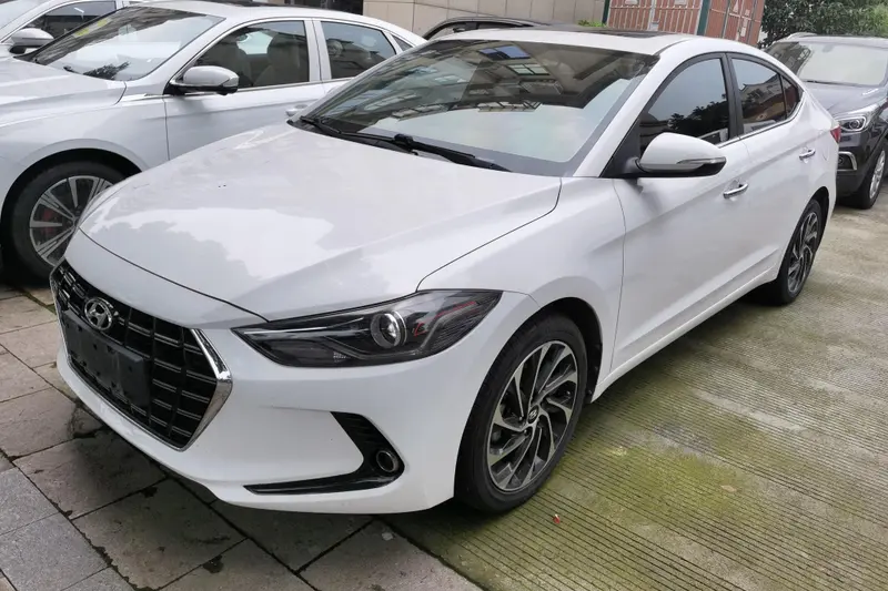 Hyundai Elantra Lingdong