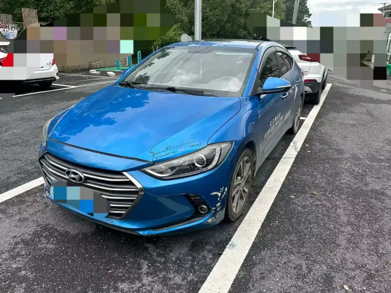 Hyundai Elantra