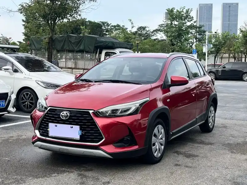Toyota Yaris L
