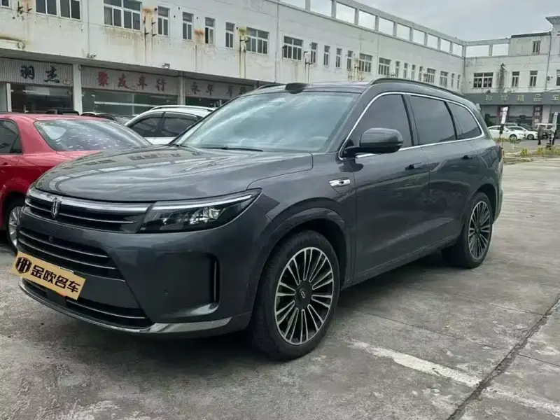 AITO M7