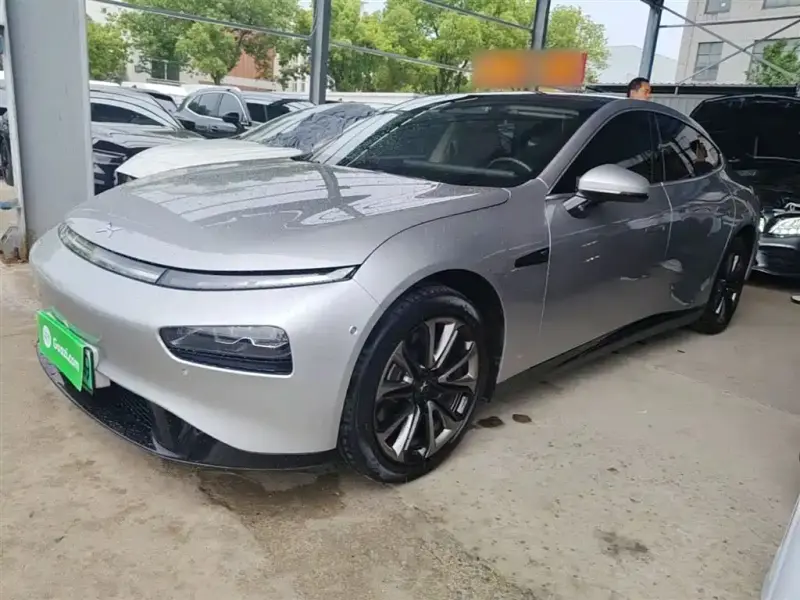 XPeng P7