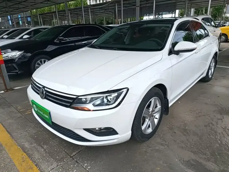 Volkswagen Lamando